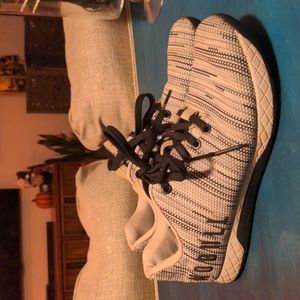 No bull training shoes